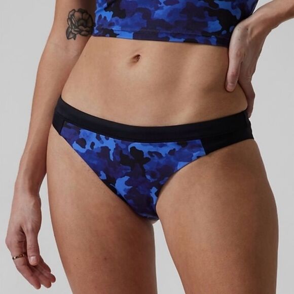 ATHLETA FREESTYLE CAMO BIKINI BOTTOM NWT - Picture 1 of 15